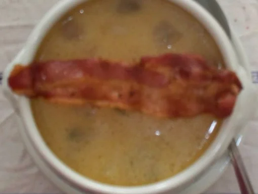 Champignon-Kartoffelsuppe mit Schweinebauch und Klößchen - Rezept - Bild Nr. 2