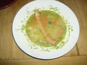 Gemüsesuppe mit Würstl - Rezept