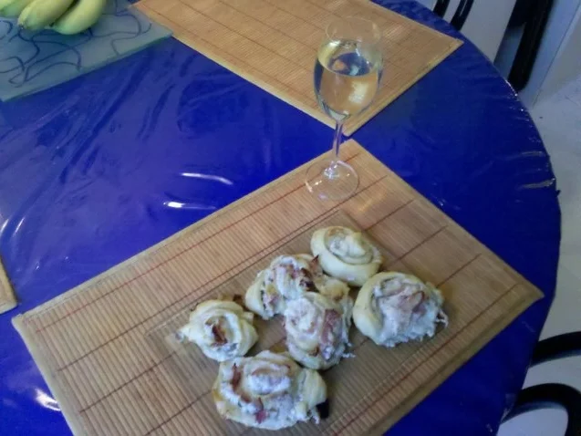 Rezept: Abendbrot: Käse-Schinken-Schnecken Bild Nr. 10 Abendbrot: Käse-Schinken-Schnecken - Rezept - Bild Nr. 10