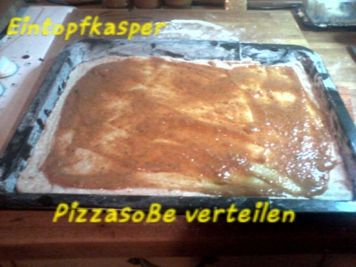 Porree - Stielmus - Mett - Pizza a`la Jörg - Rezept - Bild Nr. 3