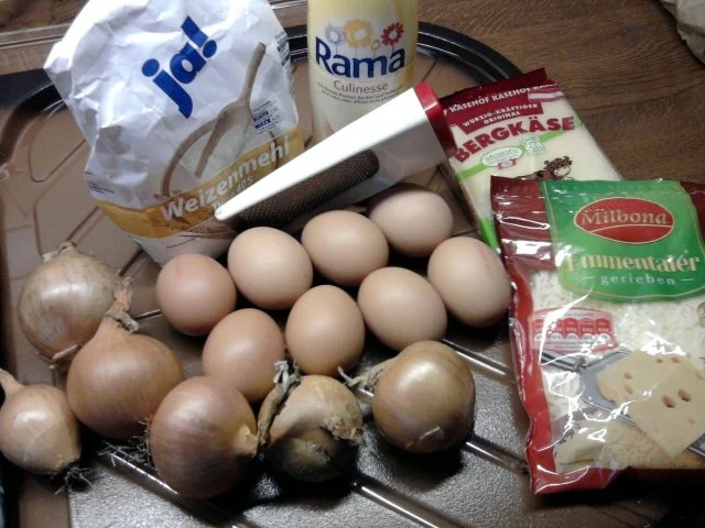 Rezept: Geschmelzte Käsespätzle Bild Nr. 2 Geschmelzte Käsespätzle - Rezept - Bild Nr. 2