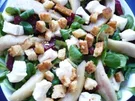 Rezept: Feldsalat mit Brie und Honigbirne Feldsalat mit Brie und Honigbirne - Rezept