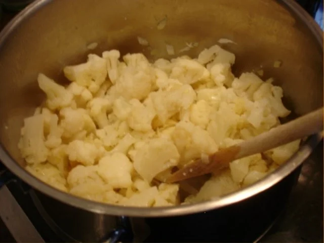 Rezept: Blumenkohlsuppe à la Papa Bild Nr. 7 Blumenkohlsuppe à la Papa - Rezept - Bild Nr. 7