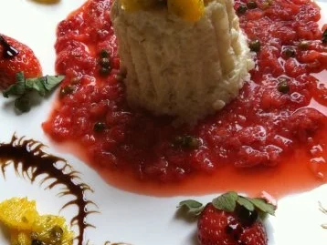 Milchreis auf Erdbeerspiegel mit Orangen-Grüner Pfeffer-Soße.. - Rezept - Bild Nr. 3