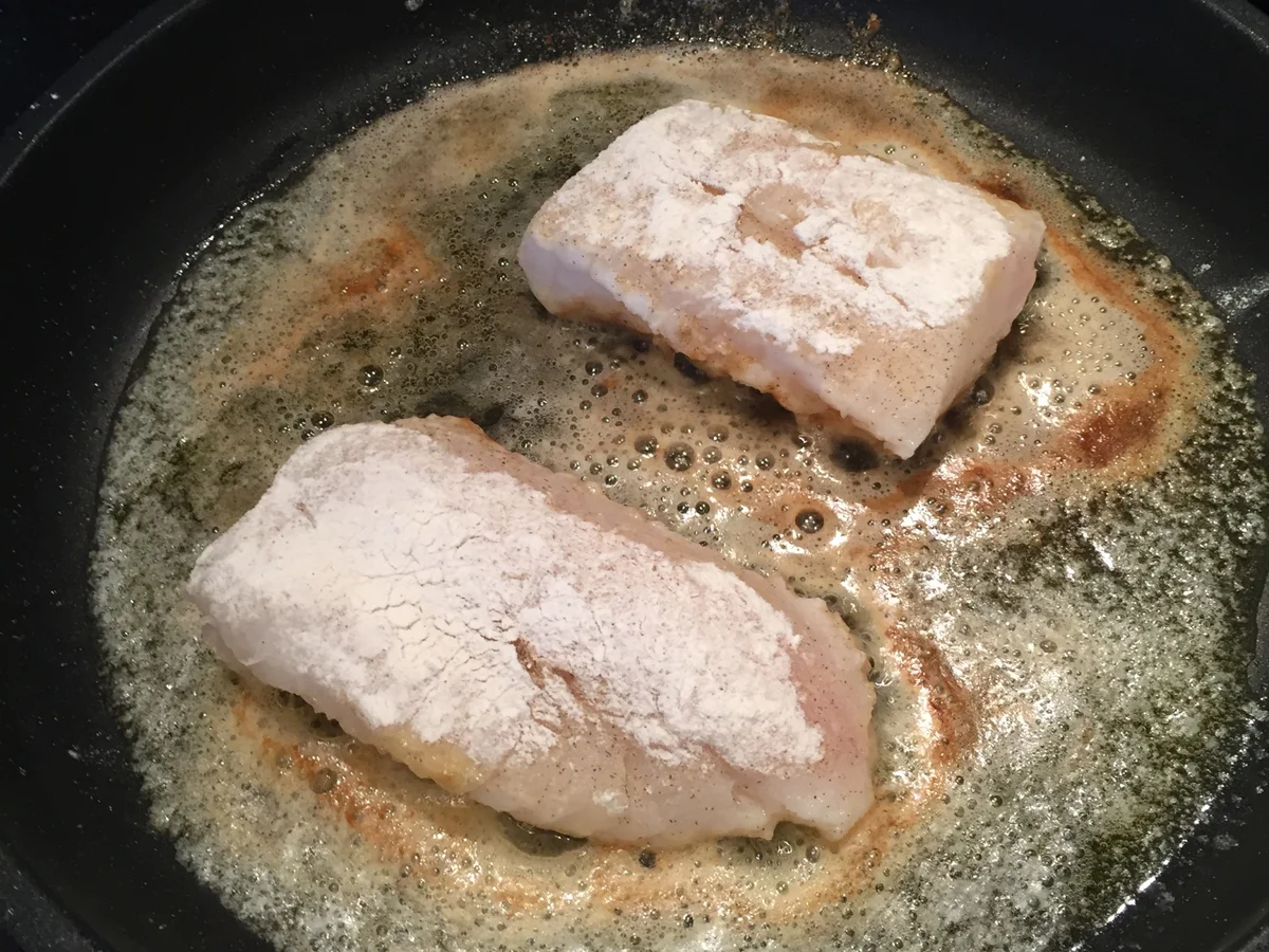 Rezept: Fisch: Wolfsbarschfilet in Champagner-Sahne-Sauce Bild Nr. 3823 Fisch: Wolfsbarschfilet in Champagner-Sahne-Sauce - Rezept - Bild Nr. 3823