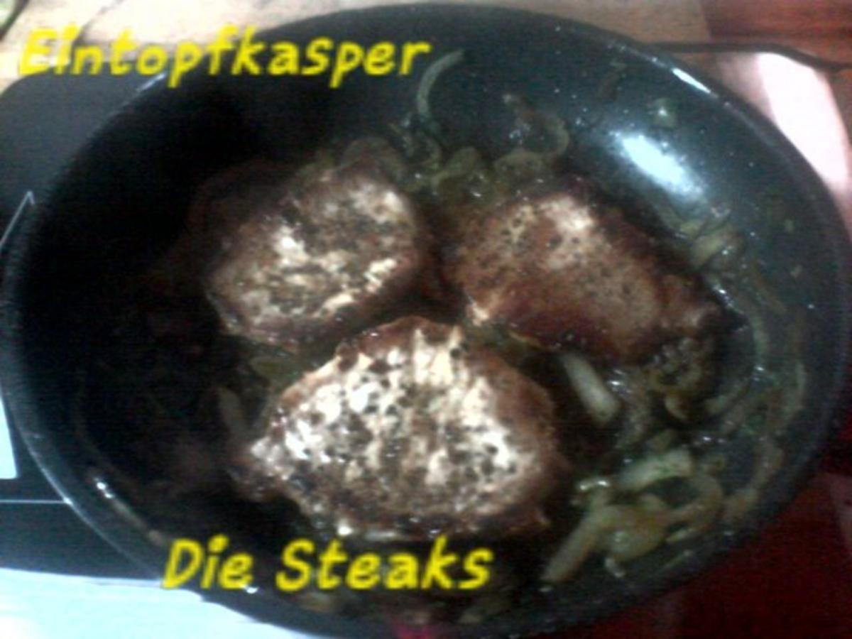 Kräuterzwiebel Steaks mit Rahmstielmus a`la Jörg und Salzkartoffeln - Rezept - Bild Nr. 5