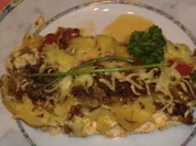 Kartoffel-Auflauf mit Hack und Tomaten - Rezept