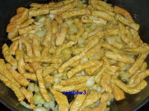 Kochen: Schweinegeschnetzeltes mit Ananas - Rezept - Bild Nr. 4