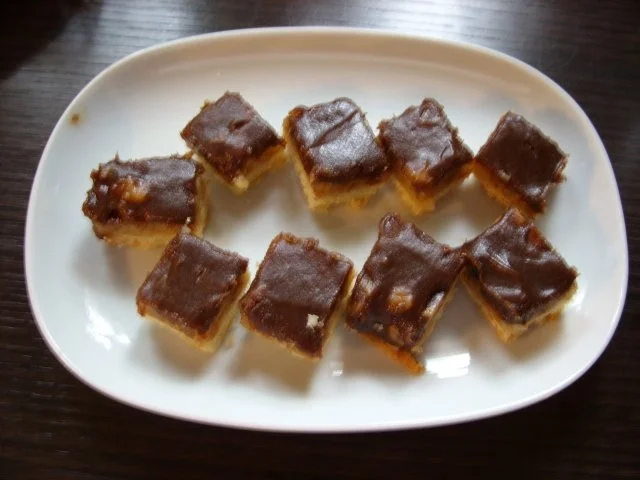 Keks & Co:  Walnuss-Nougat-Häppchen - Rezept