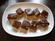 Keks & Co:  Walnuss-Nougat-Häppchen - Rezept