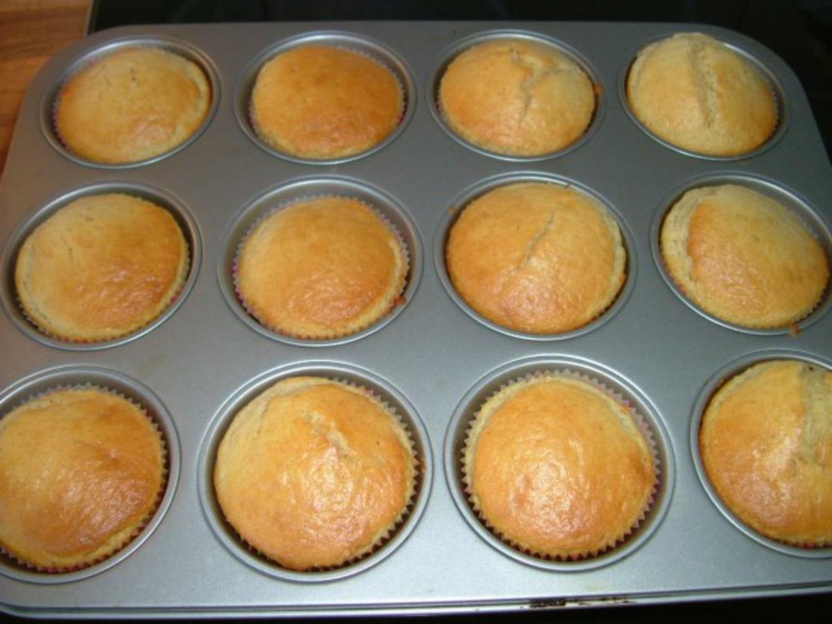 Bilder für Muffins mit Nutellafüllung - Rezept