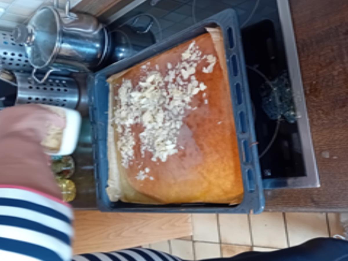 Föhrer Zuckerkuchen ( Becherkuchen ) - Rezept - Bild Nr. 17515