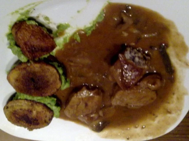 Belegte Röstkartoffeln mit Jägerfilet - Rezept