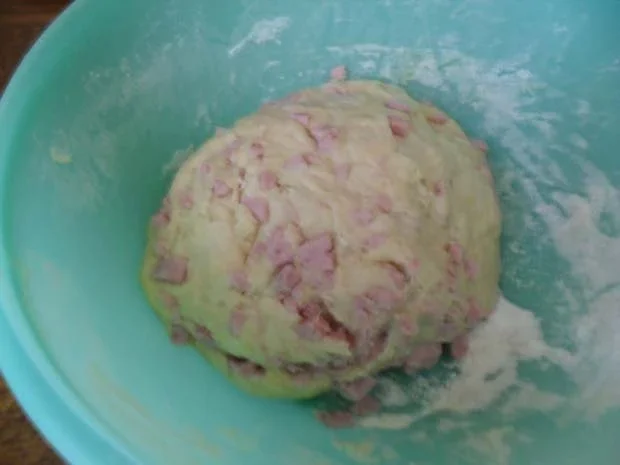 Hefeknöpfla mit Röstzwiebeln - Rezept - Bild Nr. 4