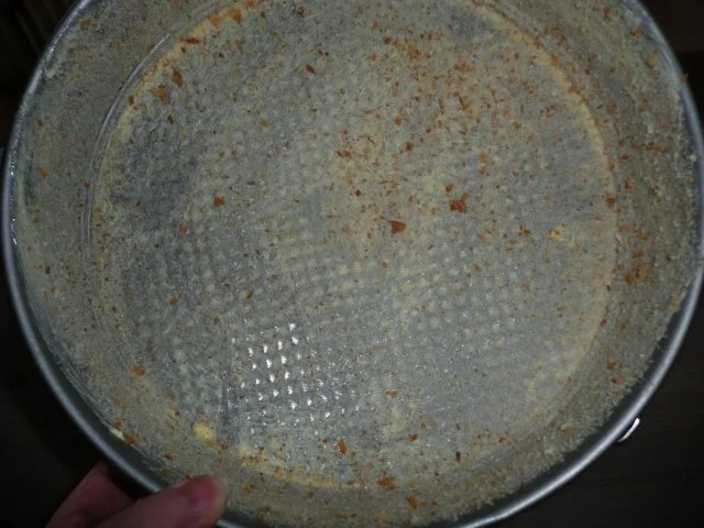 Haselnusstorte : Madame Marie ergibt 16 Stücke - Rezept - Bild Nr. 5