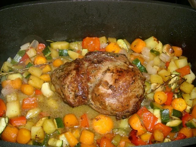 Lammbraten auf mediterranem Gemüsebett>> - Rezept - Bild Nr. 7