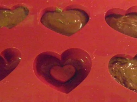 Schokoladenpudding auf weißer Schokoladensoße - Rezept - Bild Nr. 8