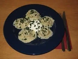 Pelmeni mit (Pilzfüllung) - Rezept