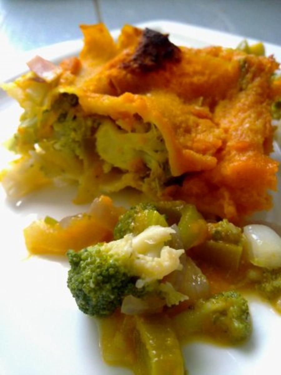 Broccoliauflauf mit Möhrensauce überbacken - Rezept - Bild Nr. 3