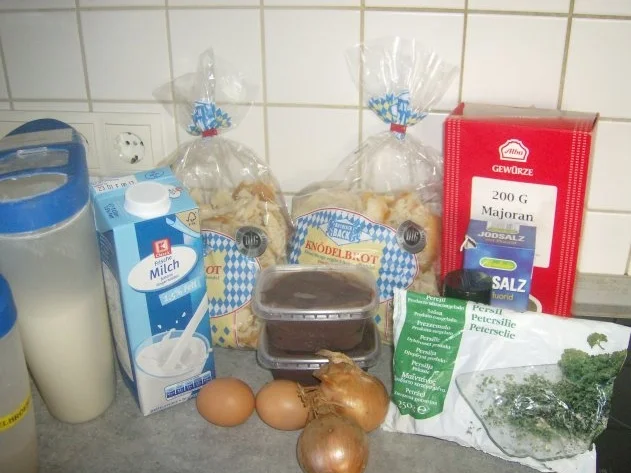 Leberknödel in Kesselfleischbrühe - Rezept - Bild Nr. 5