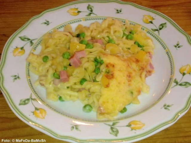 Nudel-Schinken-Auflauf 'Hawaii' - Rezept - Bild Nr. 3