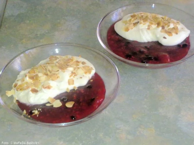 Gemischte Beeren mit Vanillecreme - Rezept - Bild Nr. 2