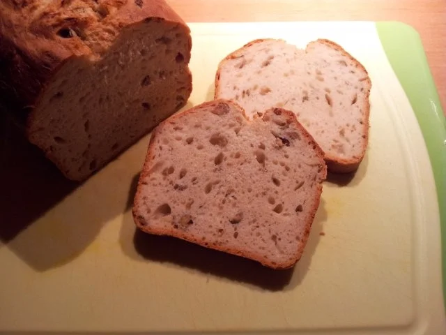 Oliven-Schafskäsebrot - Rezept