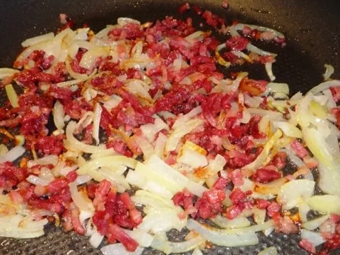 MAGGI-Nudeln mit Speck und Vollkornbroesel - Rezept - Bild Nr. 2