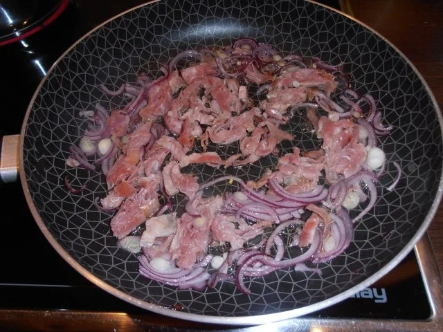 Rezept: Hähnchenpfanne Prosciutto Funghi Bild Nr. 3 Hähnchenpfanne Prosciutto Funghi - Rezept - Bild Nr. 3