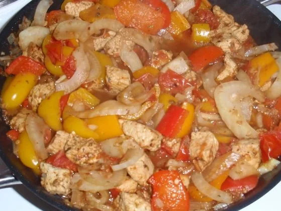 Puten-Paprika-Fenchel-Pfanne mit Spaghetti - Rezept - Bild Nr. 9