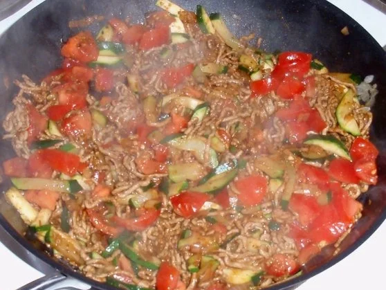 Hack-Gemüse-Soße mit Linguini - Rezept - Bild Nr. 8