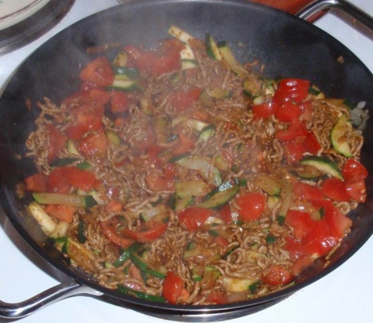 Hack-Gemüse-Soße mit Linguini - Rezept - Bild Nr. 9