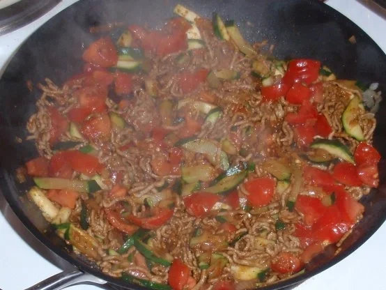 Hack-Gemüse-Soße mit Linguini - Rezept - Bild Nr. 9