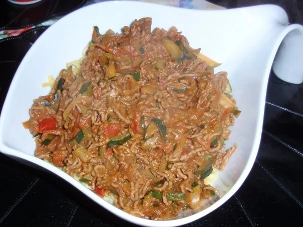 Hack-Gemüse-Soße mit Linguini - Rezept - Bild Nr. 13