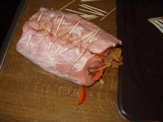 Rezept: Zwiebelrollbraten Bild Nr. 5 Zwiebelrollbraten - Rezept - Bild Nr. 5