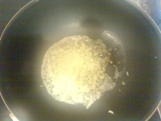 Rezept: Gespiegelte Eier im scharfem Rahmen Bild Nr. 3 Gespiegelte Eier im scharfem Rahmen - Rezept - Bild Nr. 3