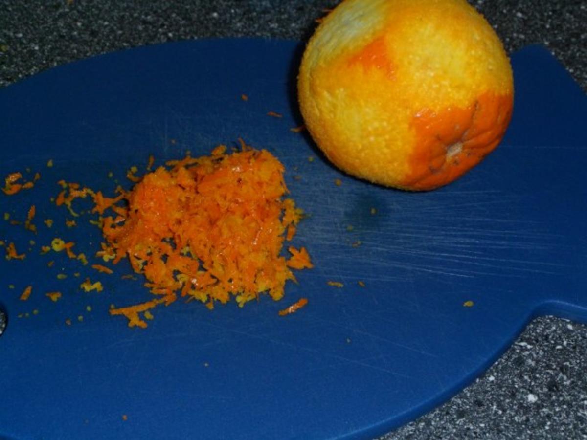 Orangen-Kokos-Gugelhupf - Rezept - Bild Nr. 5