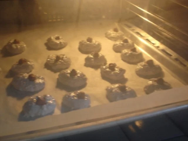 Rezept: Haselnussmakronen Bild Nr. 10 Haselnussmakronen - Rezept - Bild Nr. 10