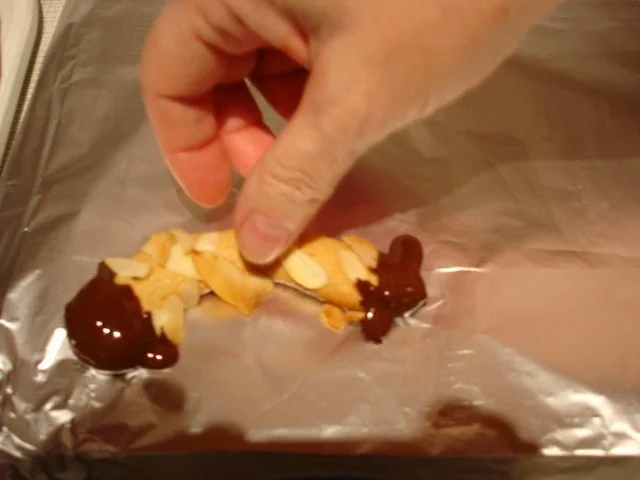 Mandelhörnchen - Rezept - Bild Nr. 11