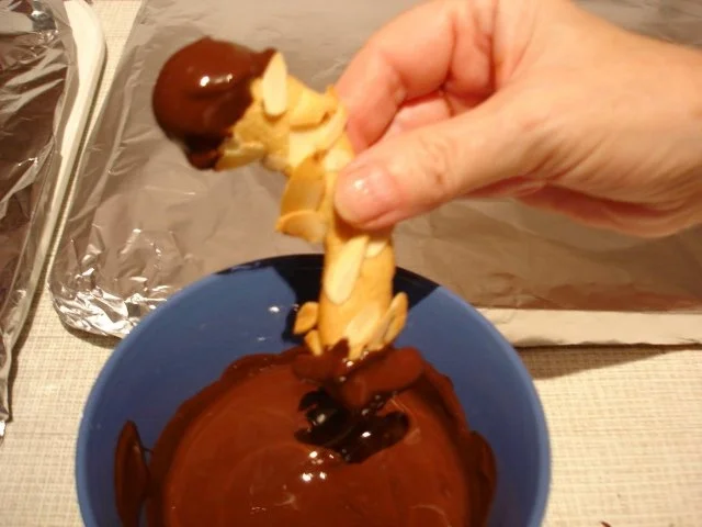 Mandelhörnchen - Rezept - Bild Nr. 10