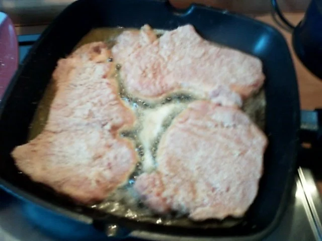 Rezept: mein Kotelett unter der Käsehaube Bild Nr. 2 mein Kotelett unter der Käsehaube - Rezept - Bild Nr. 2