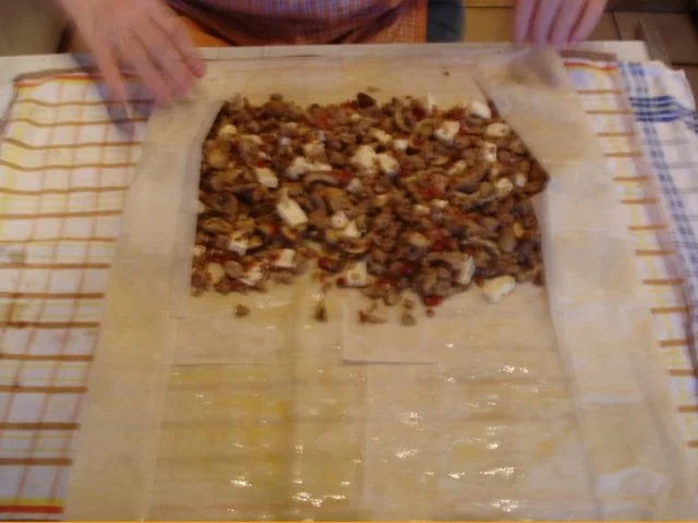 Mett-Pilz-Strudel - Rezept - Bild Nr. 12