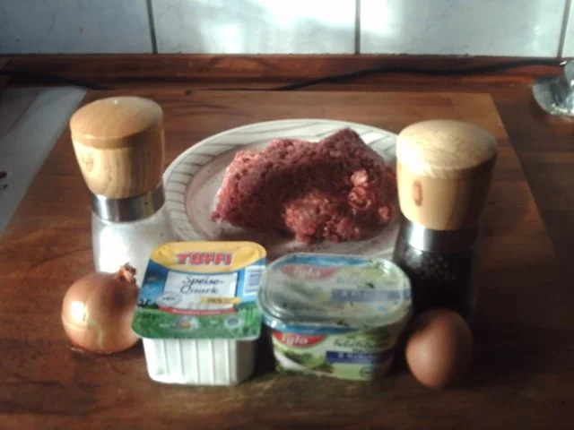 Frikadellen - Gemüseauflauf a`la Jörg mit Jasminreis - Rezept - Bild Nr. 2