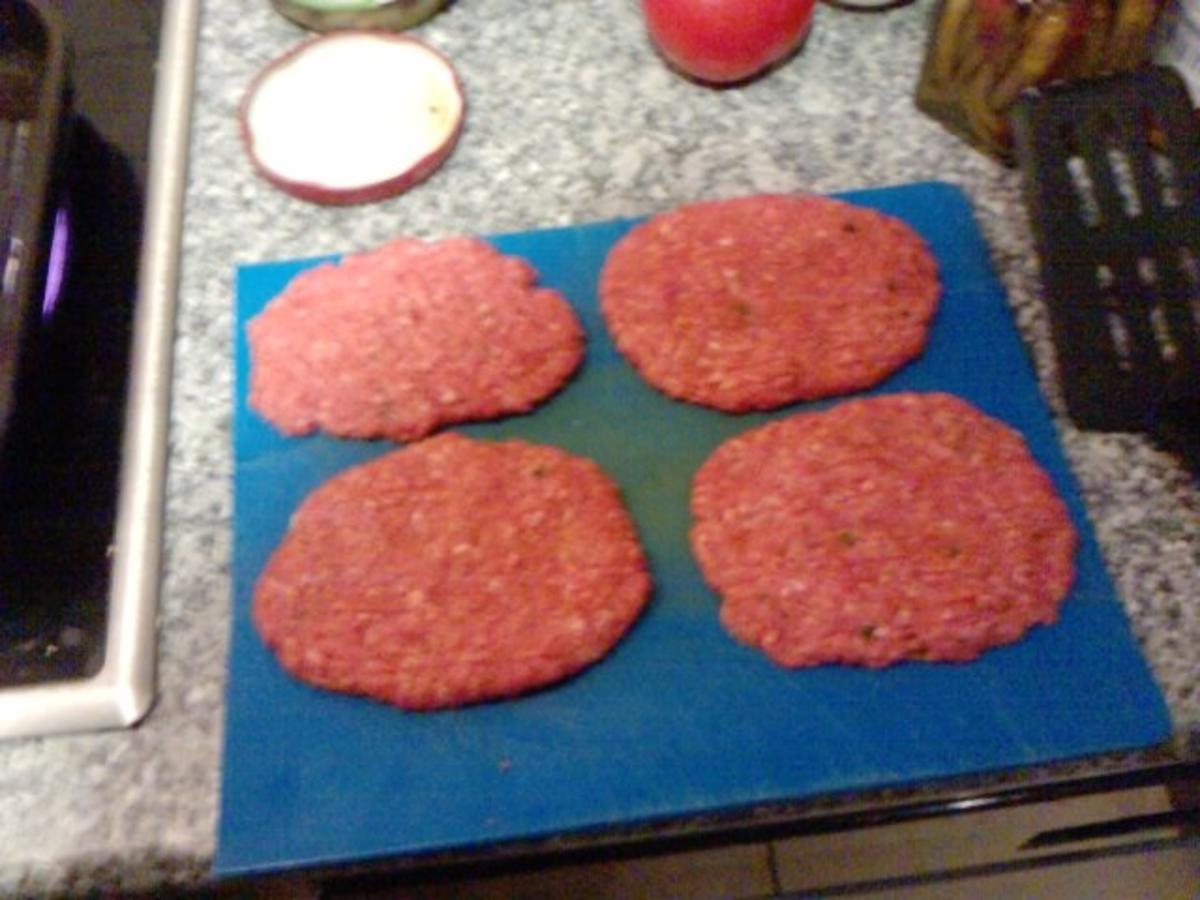 Semmel-Burger Diavolo - Rezept - Bild Nr. 3