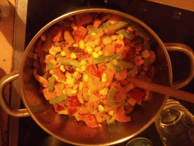 Rezept: Mexikanischer Topf auf meiner art :) Bild Nr. 4 Mexikanischer Topf auf meiner art :) - Rezept - Bild Nr. 4