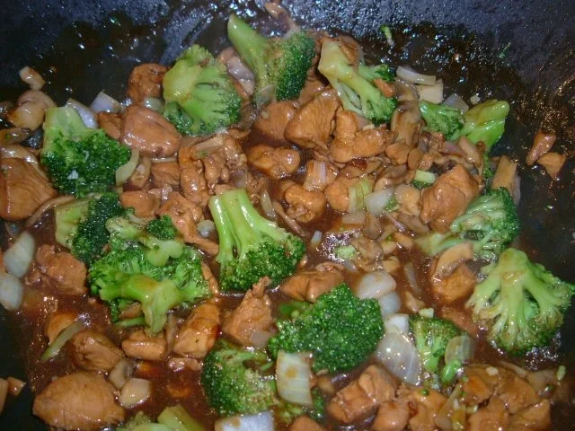 Pute trifft Broccoli chinesisch - Rezept - Bild Nr. 2