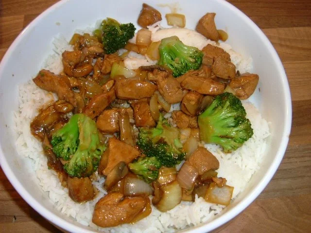 Pute trifft Broccoli chinesisch - Rezept
