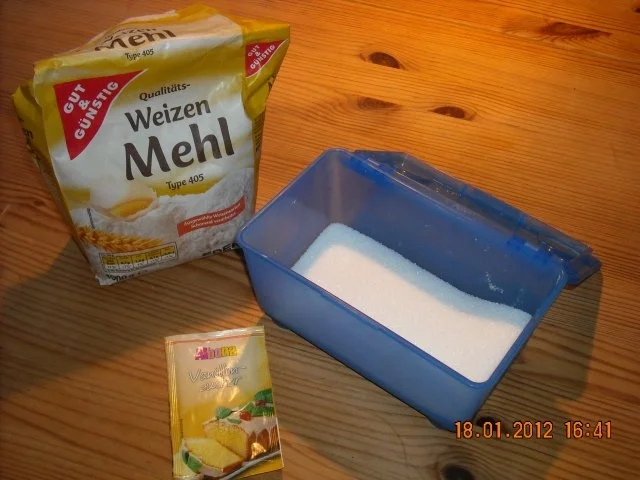 Hefestreuselkuchen mit Apfelmus - Rezept - Bild Nr. 6