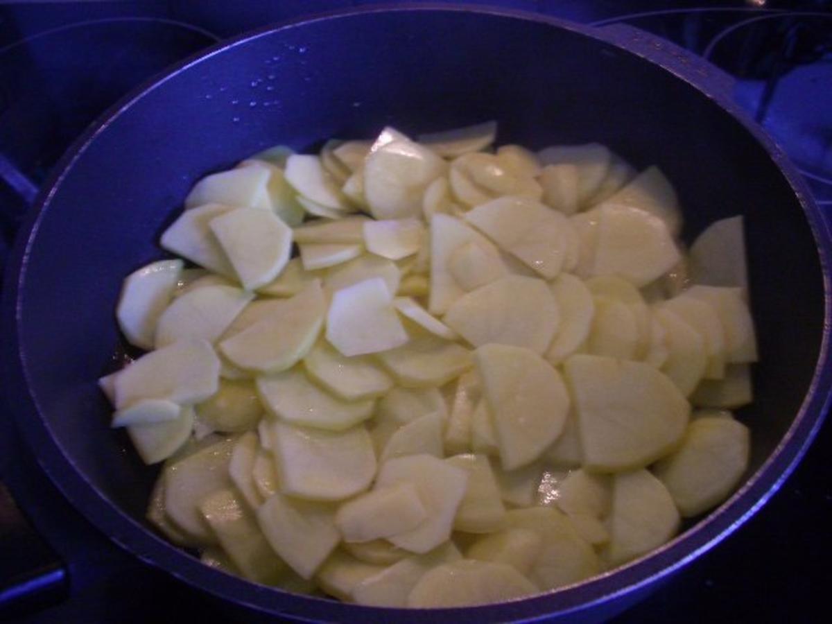 Bratkartoffeln mit eingelegter Schüsselsülze - Rezept - Bild Nr. 10