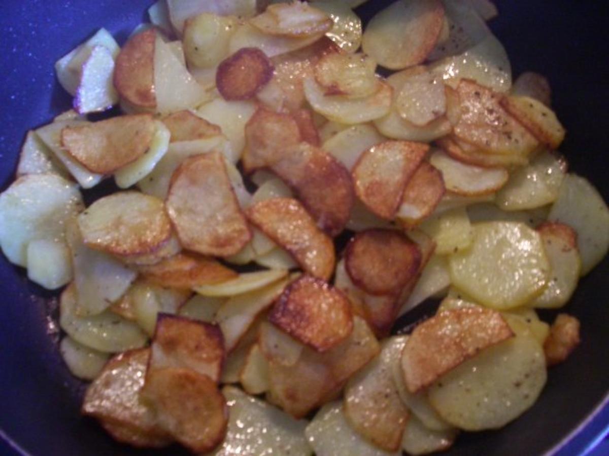Bratkartoffeln mit eingelegter Schüsselsülze - Rezept - Bild Nr. 11